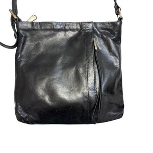 Hobo black leather messenger crossbody bag
